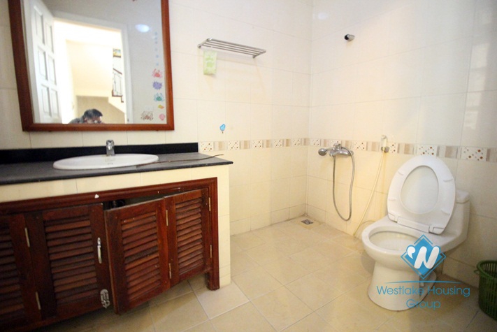 A good house with fully furnished for rent in Ciputra area